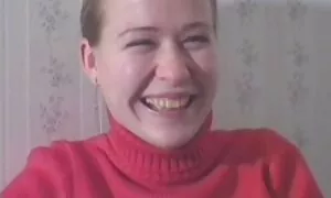 Kaksi nunnaa kypsää pillua ankkavaatteissa ja naamioissa