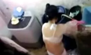 Autossa pilluvideo