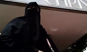 Katso portugali portugali kaunis pikku pillua oranssi die
