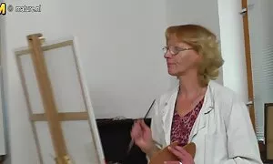 Elinvoimaa vanha nainen sex ja jalkoja