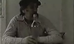 Käärmeen ja norsun tavoin alaston pillu voi saada orgasmin,